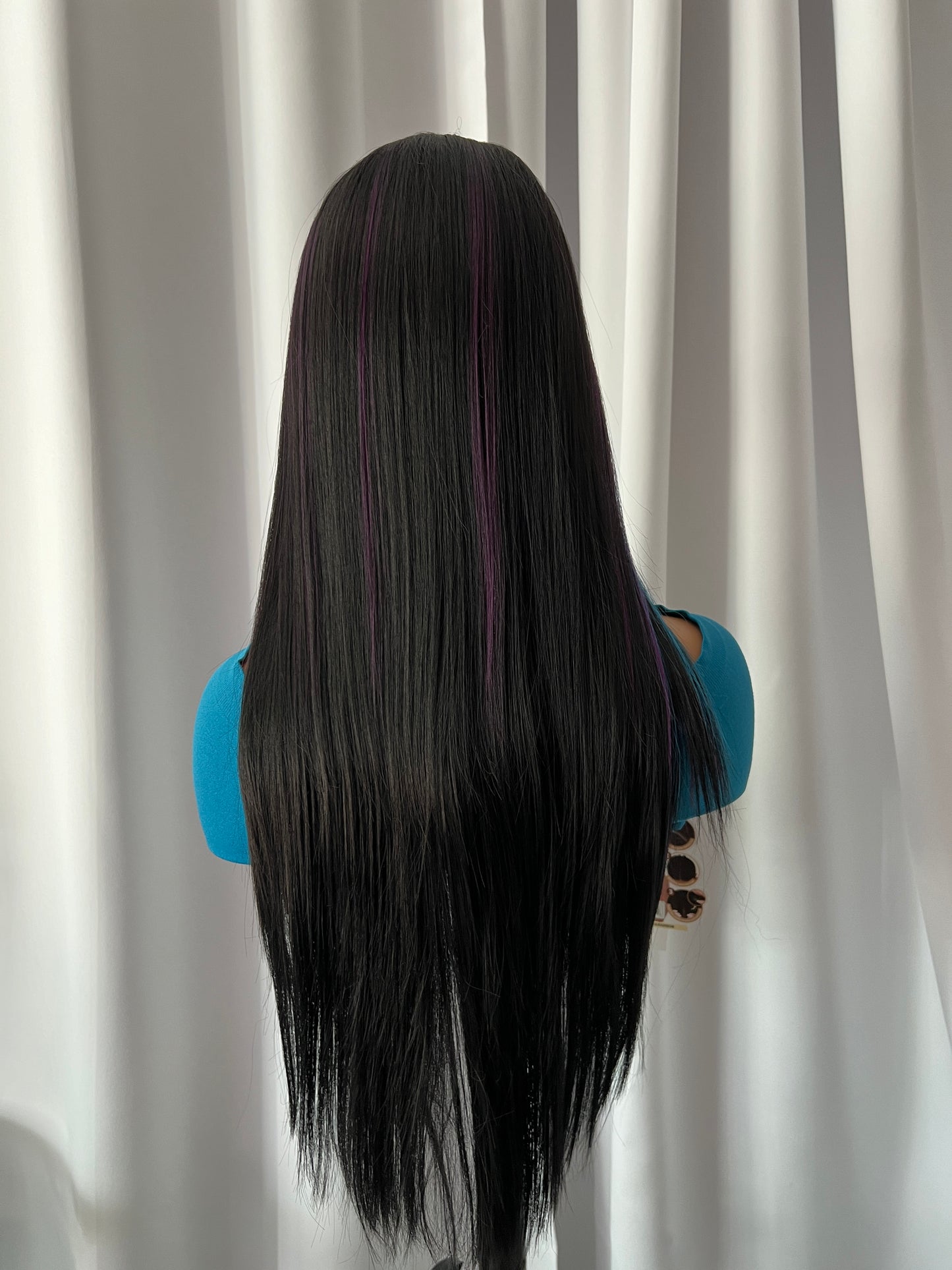 26" Rainbow wig Motown Tress Wig V-Part Lace VPL.ST26