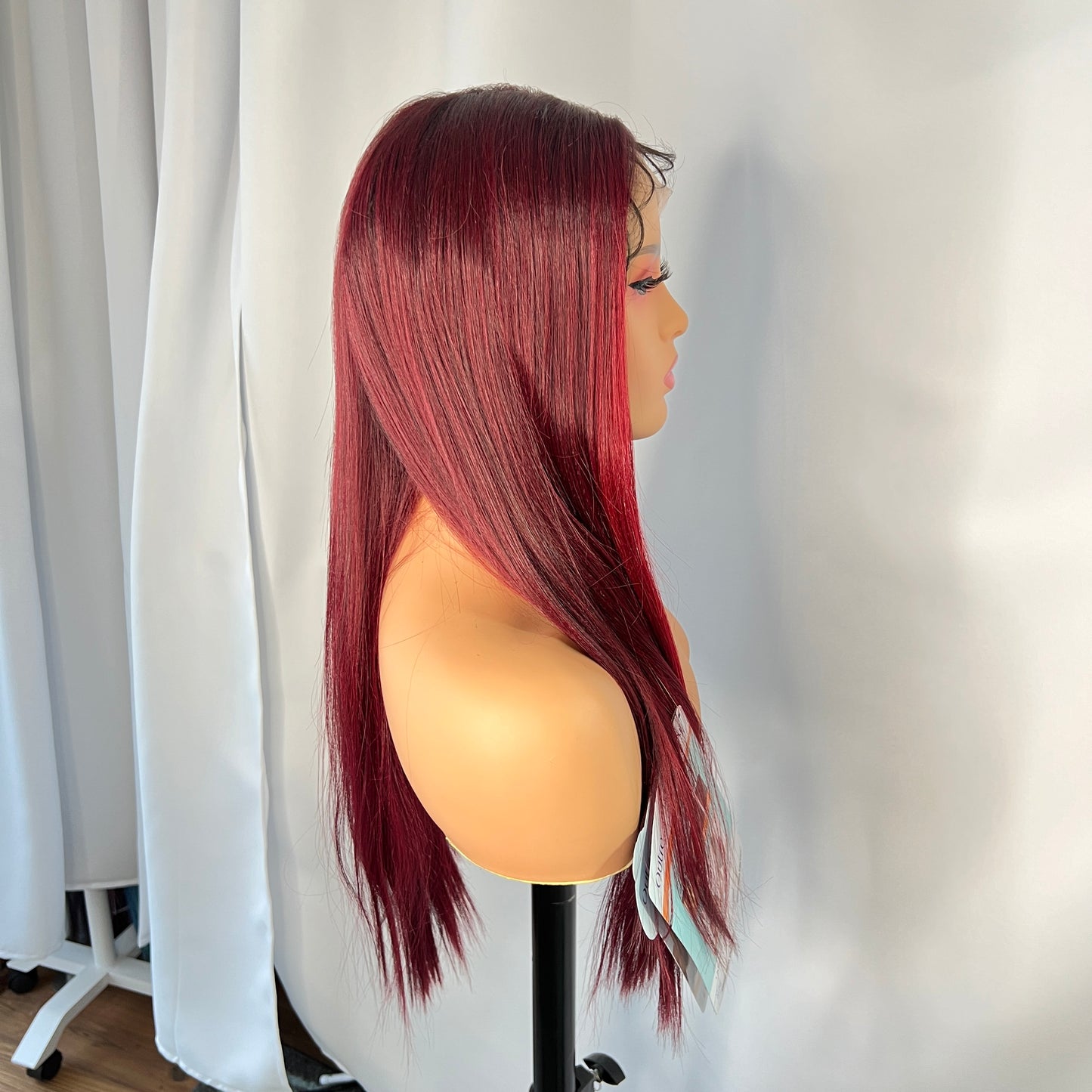 Outre Premium Synthetic Lace Front Deluxe Wig Elya 24"