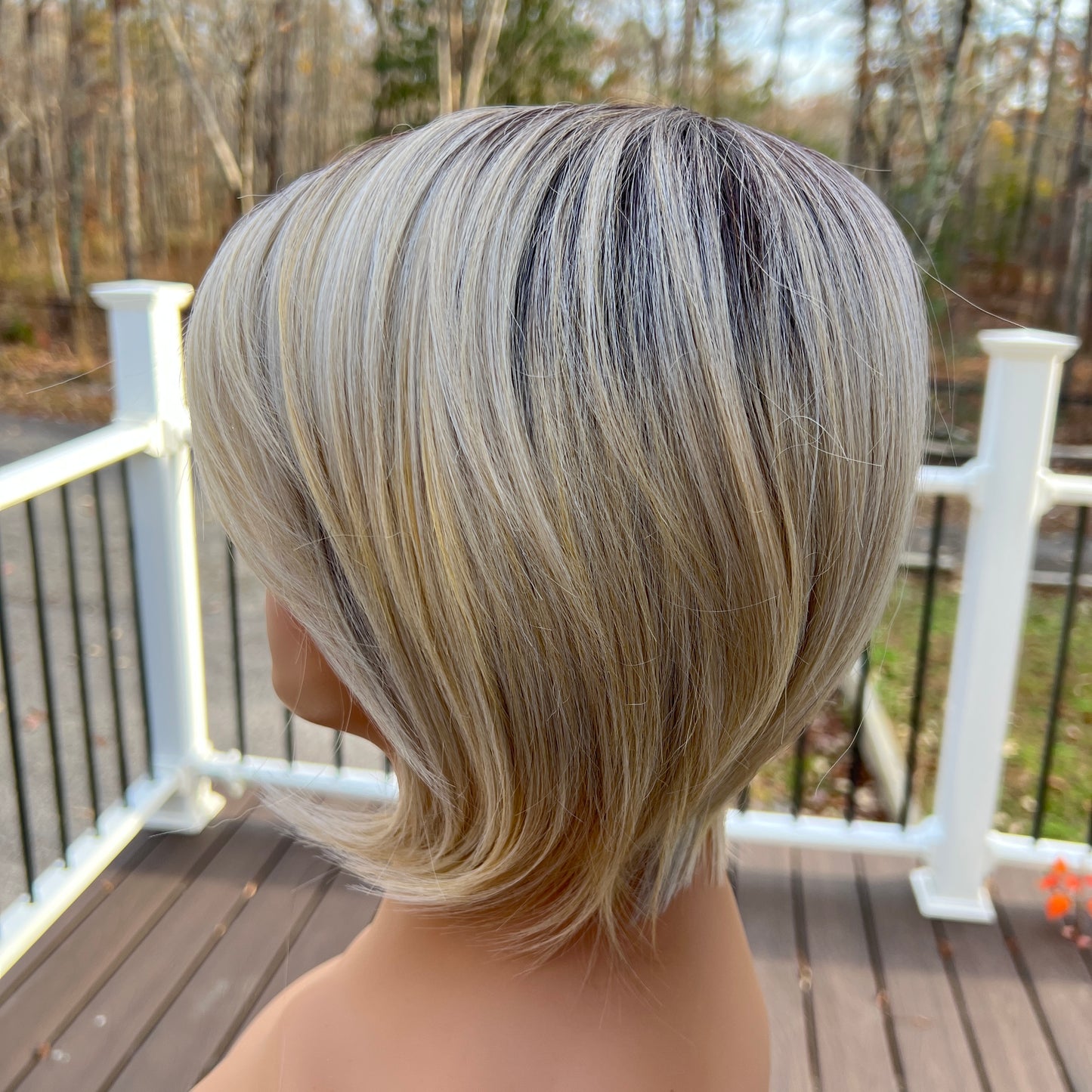 Meg-Short dark root blonde wig