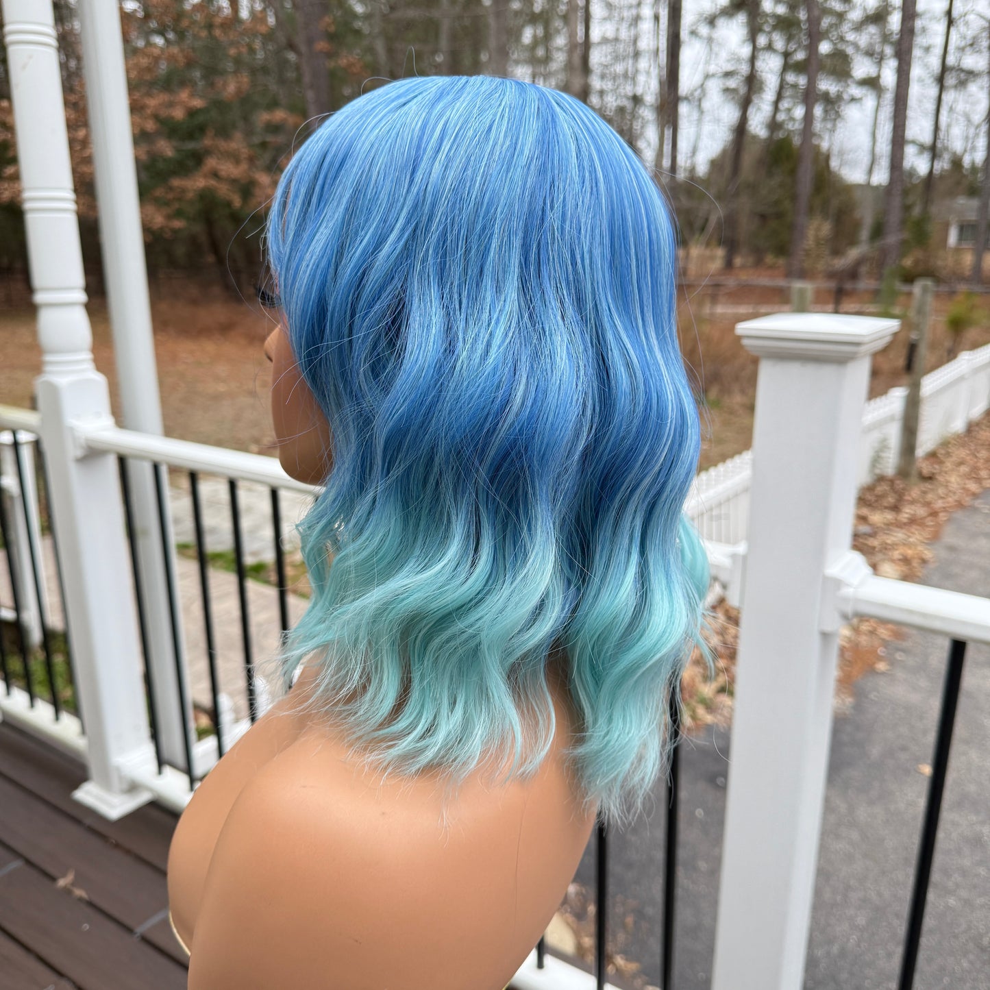 Ice Queen ombre blue short wavy wig synthetic blue wig