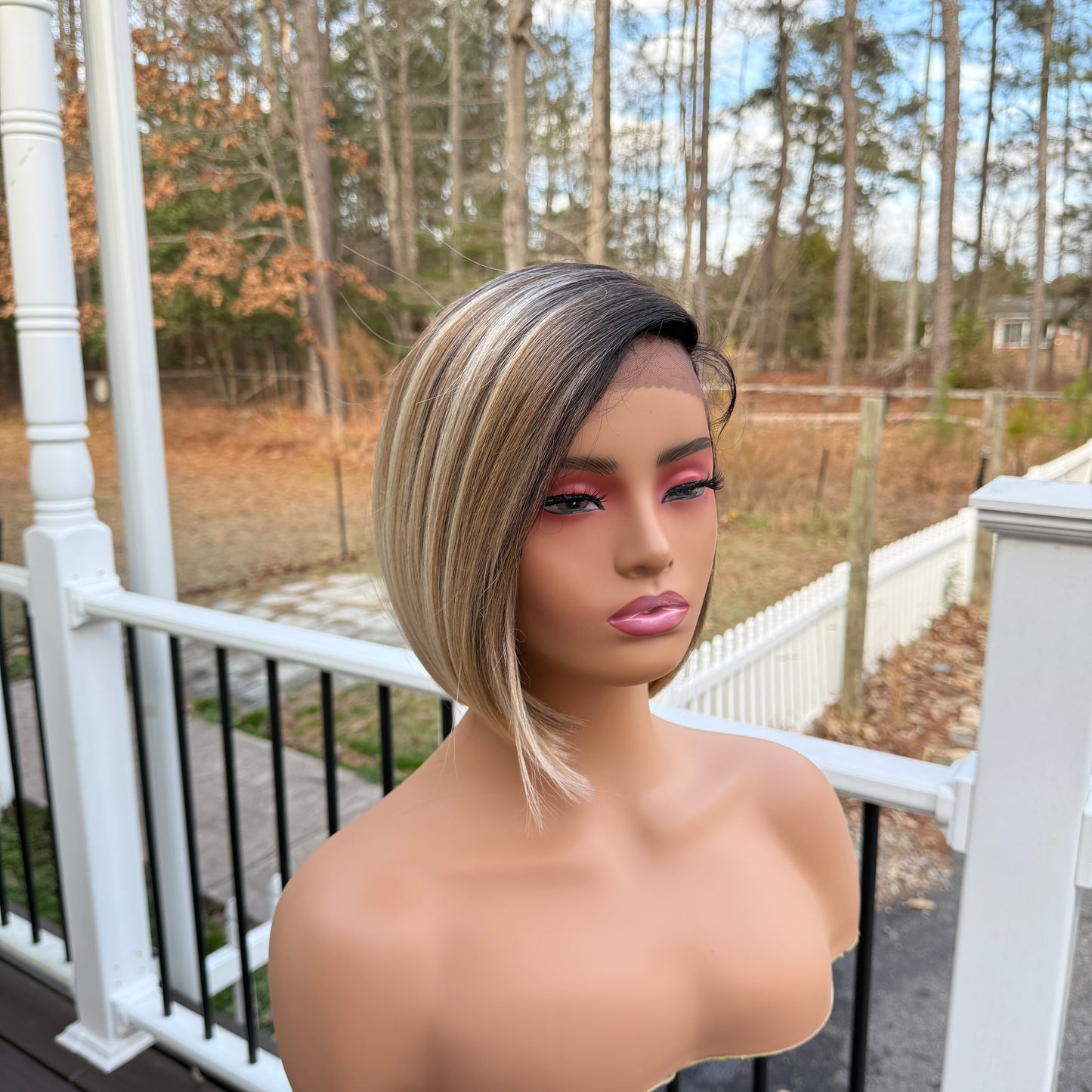 KENZIE - 9.5" sleek dark root blonde synthetic wig bob