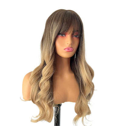 Stella - Brown synthetic wig with highlights