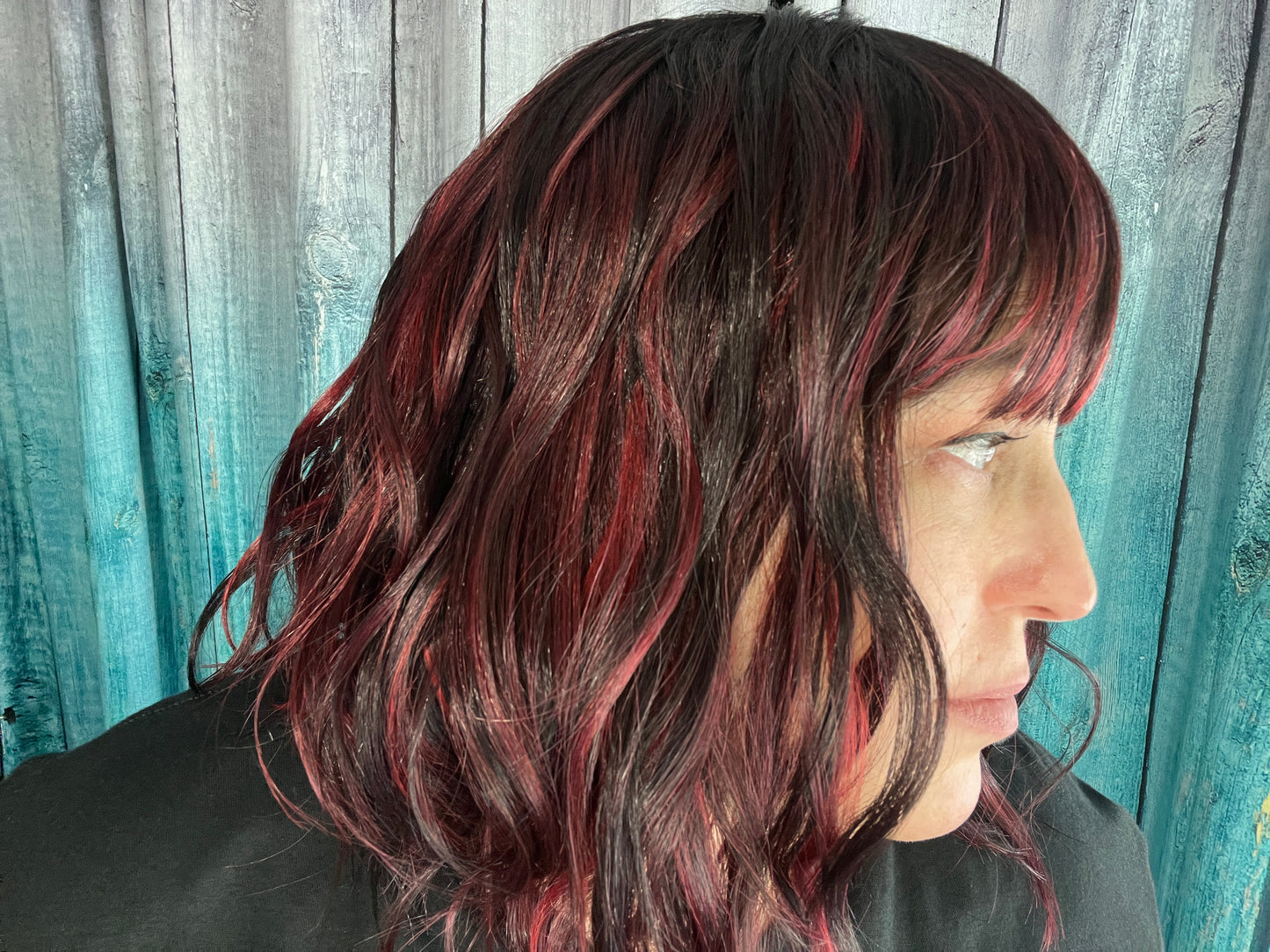 CAMILLA - Red velvet swirl short bang synthetic wig