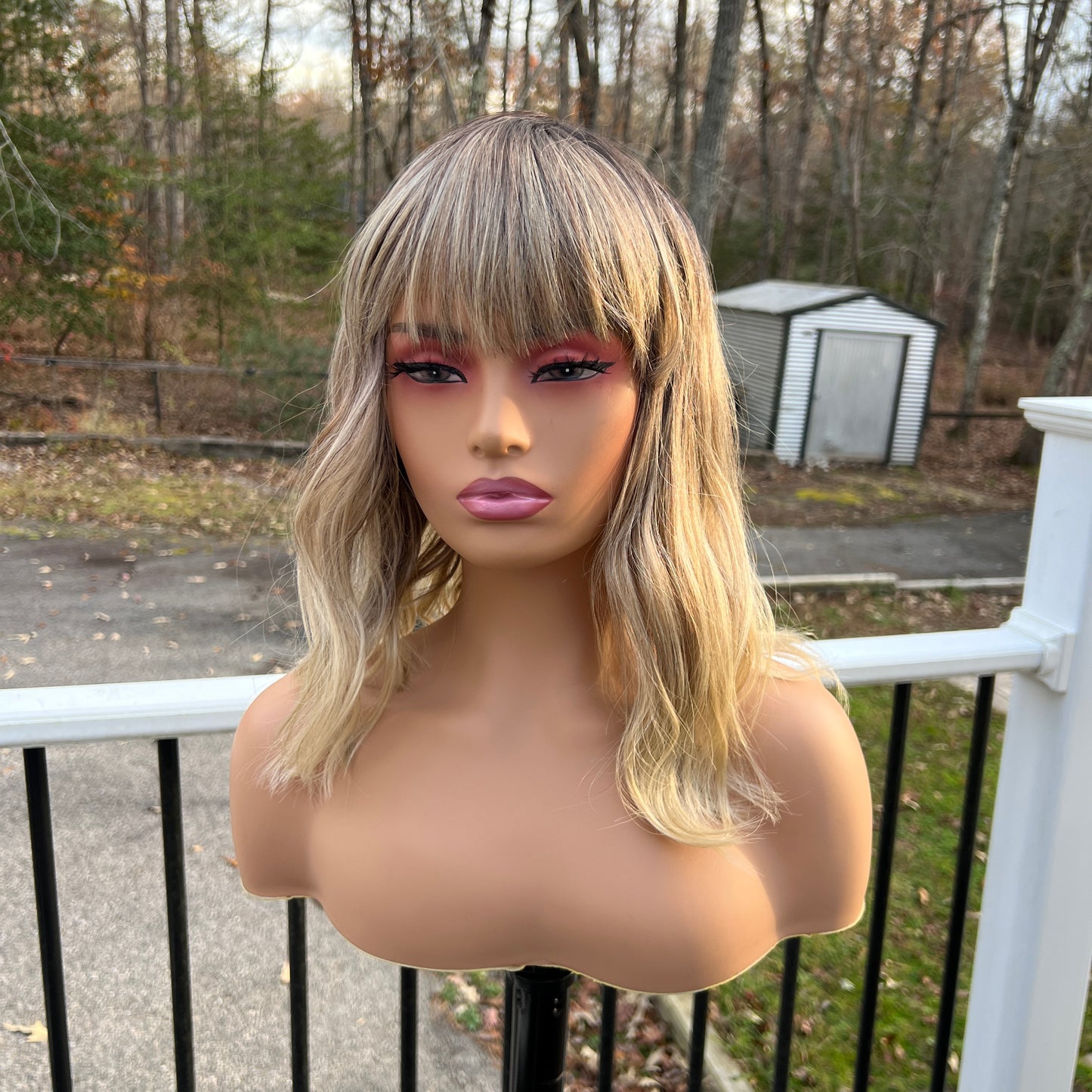 Natalie - 14" Brown and blonde wig with bangs - synthetic blonde wig with bangs