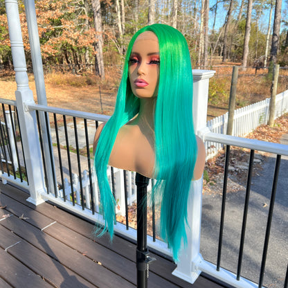 Envy 30” Lace Front Synthetic Wig – Extra-Long, 2-Tone Ombre Green